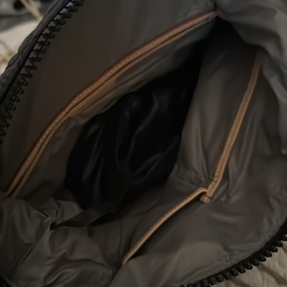 MZ Wallace Sutton Deluxe black quilted bag - Picture 3 of 9